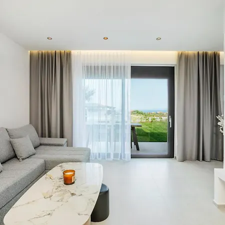 Adessa Villa Afytos